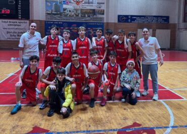 Echipa U13 încheie anul 2025 cu două victorii și o înfrângere la Satu Mare